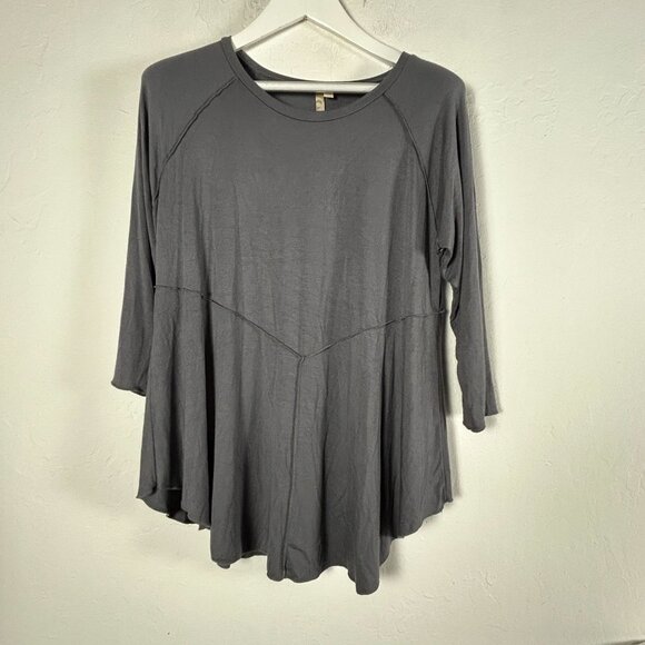 Comfy USA Women Gray 3/4 Sleeve Tunic Top Medium Stretch Casual Relaxed USA Made - Picture 1 of 7